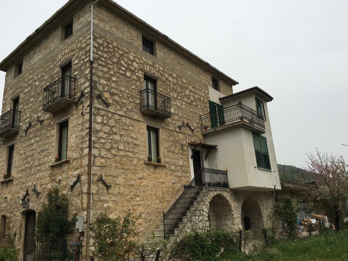 Casa Sarlo Aparthotel Petina Kültér fotó