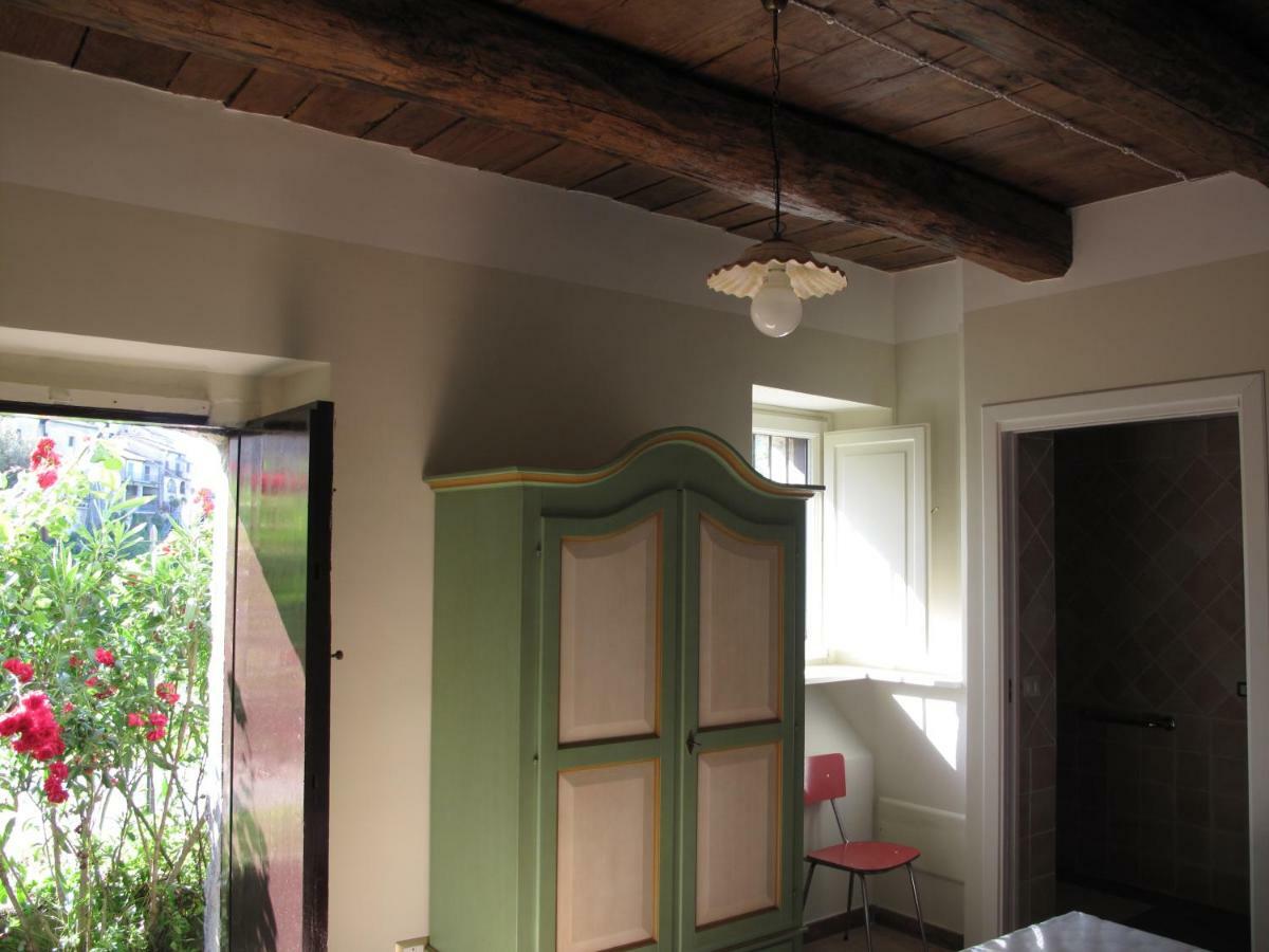 Casa Sarlo Aparthotel Petina Kültér fotó
