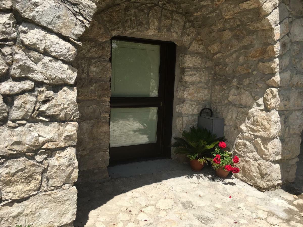 Casa Sarlo Aparthotel Petina Kültér fotó