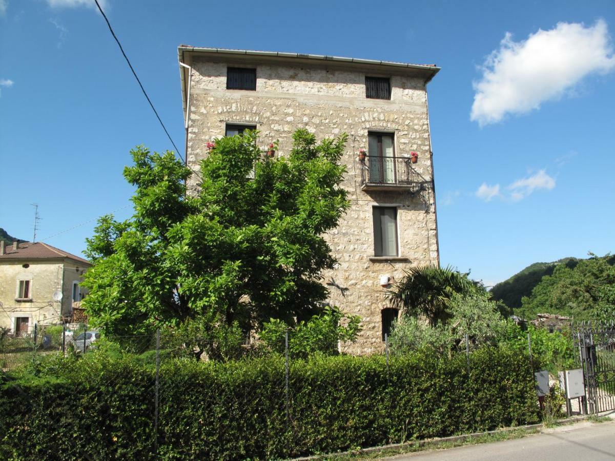 Casa Sarlo Aparthotel Petina Kültér fotó