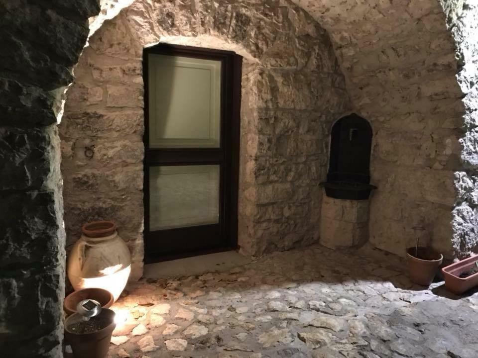 Casa Sarlo Aparthotel Petina Kültér fotó